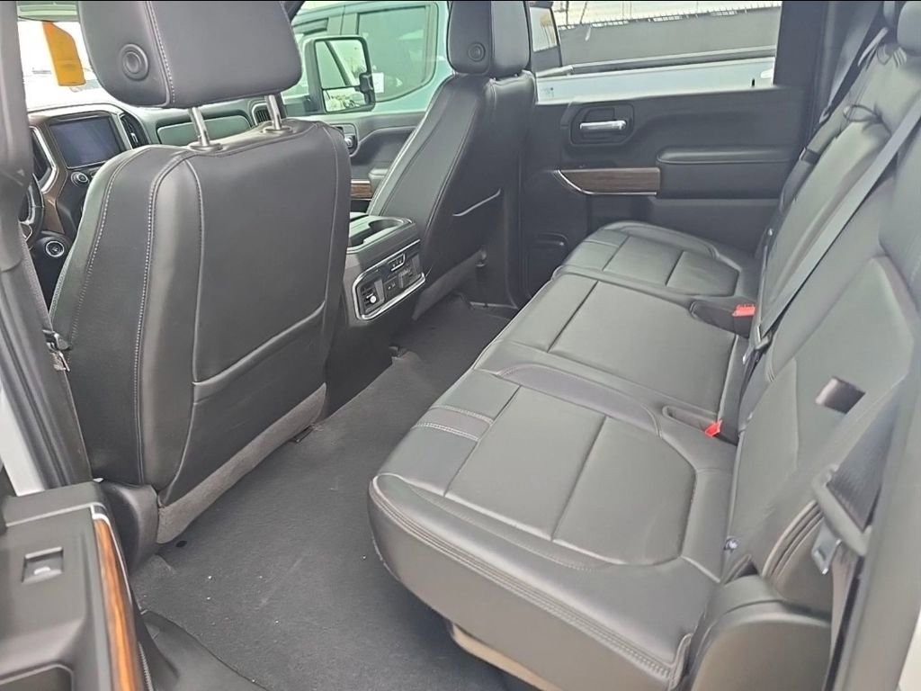 Used 2021 Chevrolet Silverado 3500 High Country image 6