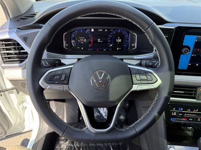 New 2025 Volkswagen Taos SEL image 22
