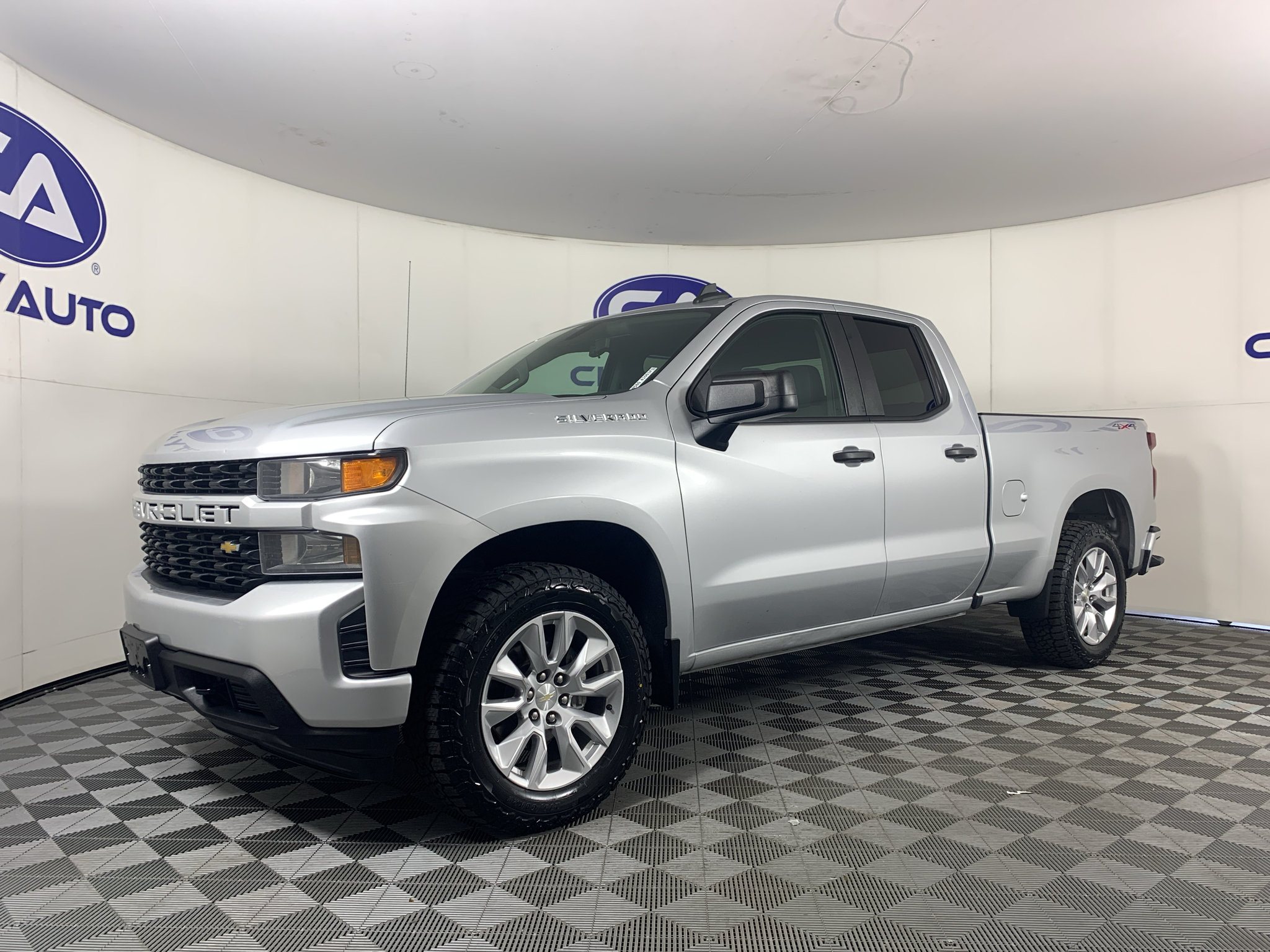 Used 2022 Chevrolet Silverado 1500 Custom AWD/4WD image 6