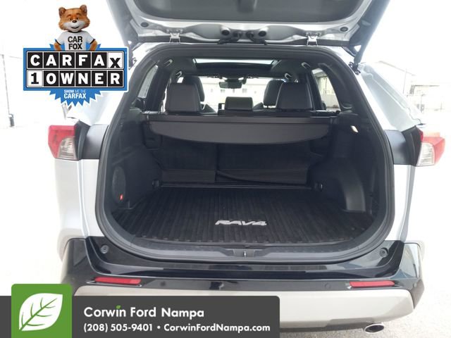 Used 2025 Toyota RAV4 XSE w/ Advanced Technology Package image 28