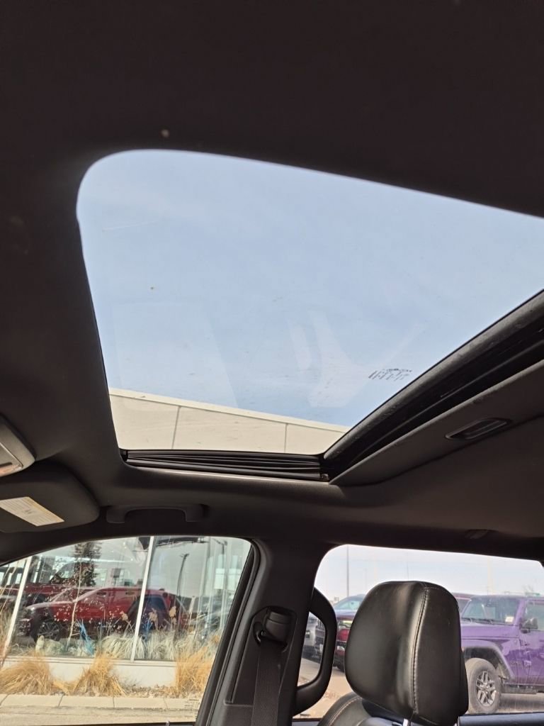 Used 2014 Dodge Durango R/T w/ Trailer Tow Group IV image 15