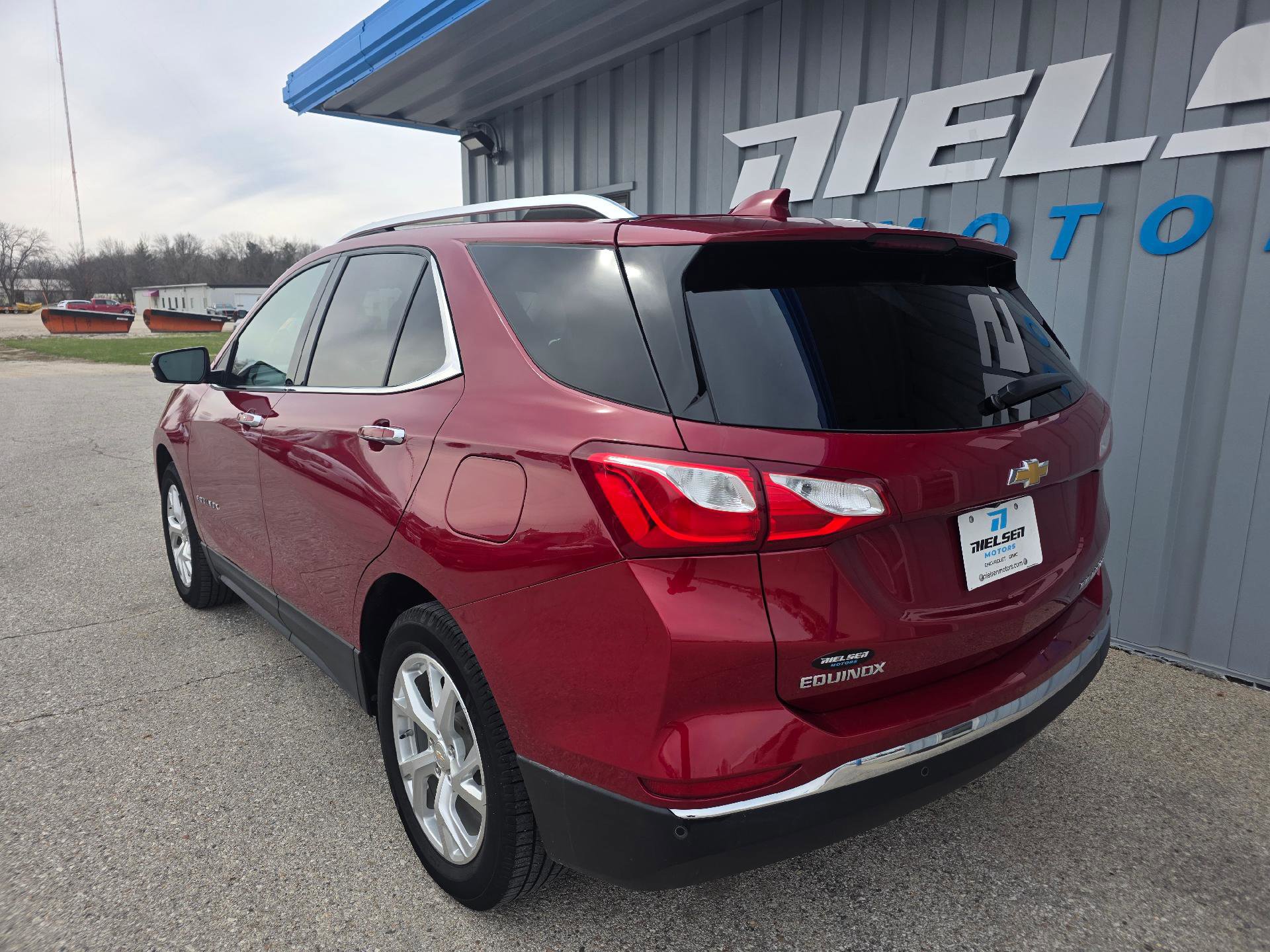 Used 2020 Chevrolet Equinox Premier AWD/4WD image 9