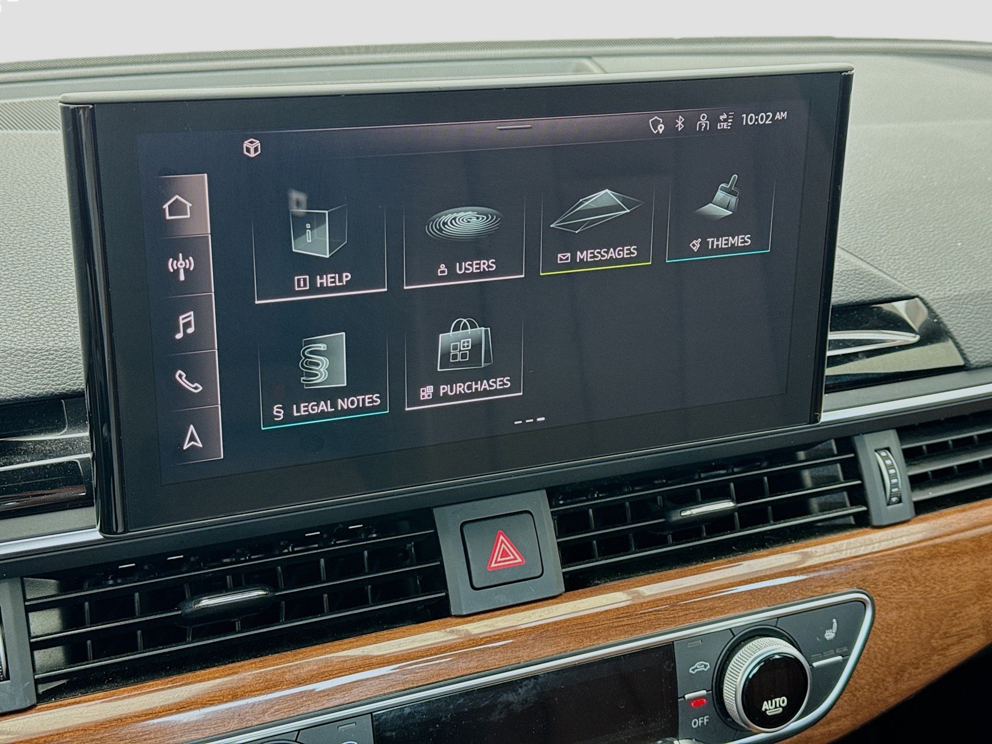 Used 2023 Audi A4 2.0T Premium Plus w/ Premium Plus Package AWD/4WD image 10