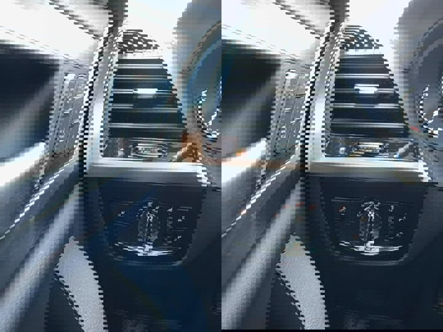 Used 2021 BMW X3 xDrive30i w/ Convenience Package image 17