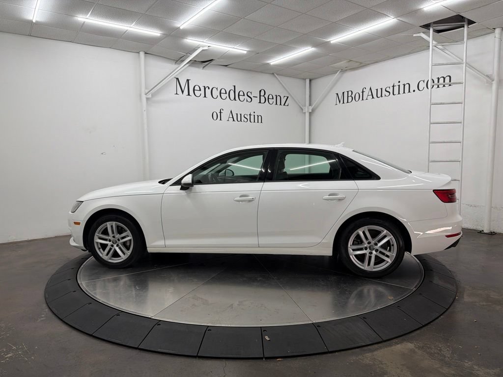 Used 2017 Audi A4 2.0T Premium FWD image 4