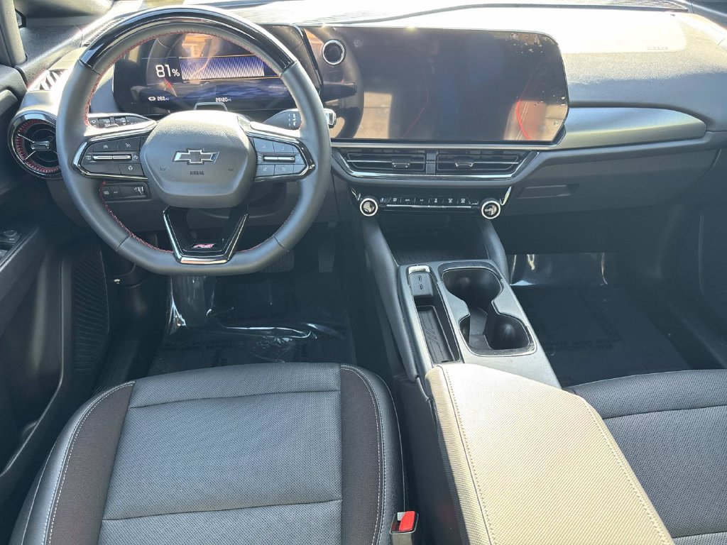Used 2024 Chevrolet Equinox EV RS FWD image 10