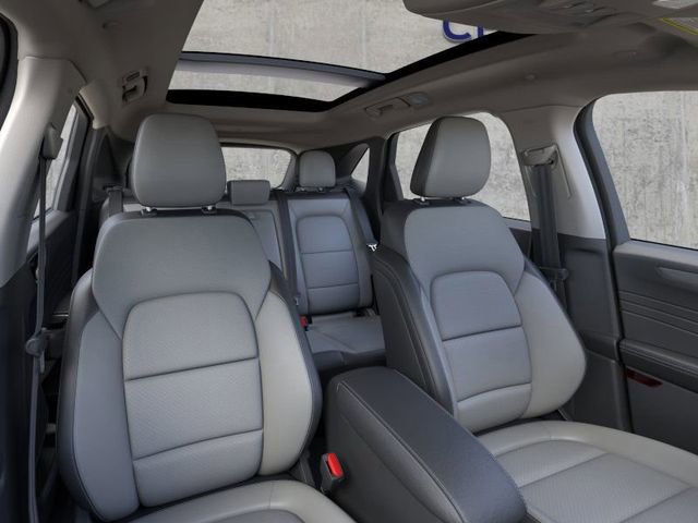 New 2026 Ford Escape SE w/ Class II Trailer Tow Package FWD image 9