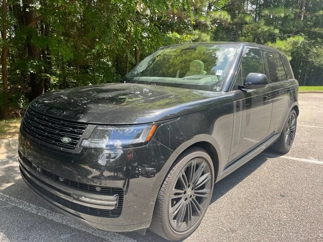 Certified 2025 Land Rover Range Rover SE AWD/4WD image 1
