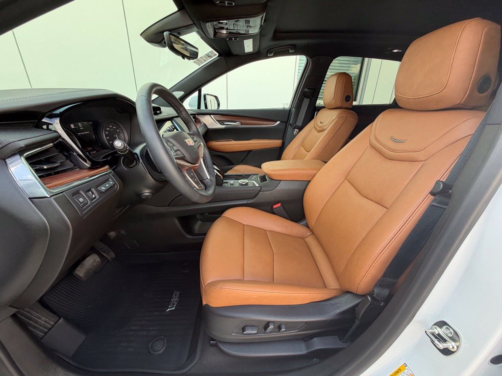 New 2026 Cadillac XT5 Premium Luxury w/ Driver Assist Package FWD image 13