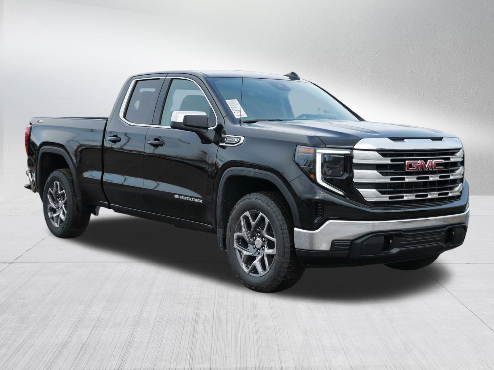 New 2026 GMC Sierra 1500 SLE w/ X31 Off-Road Package image 7