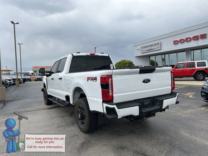 Used 2024 Ford F250 XL w/ STX Appearance Package AWD/4WD image 3