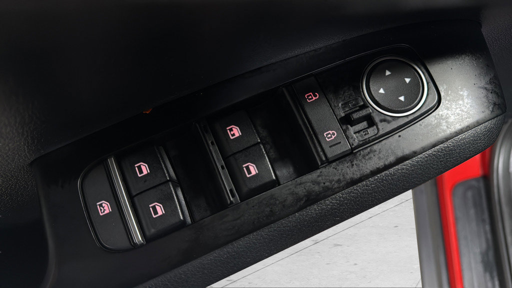 Used 2021 Kia Soul LX image 14