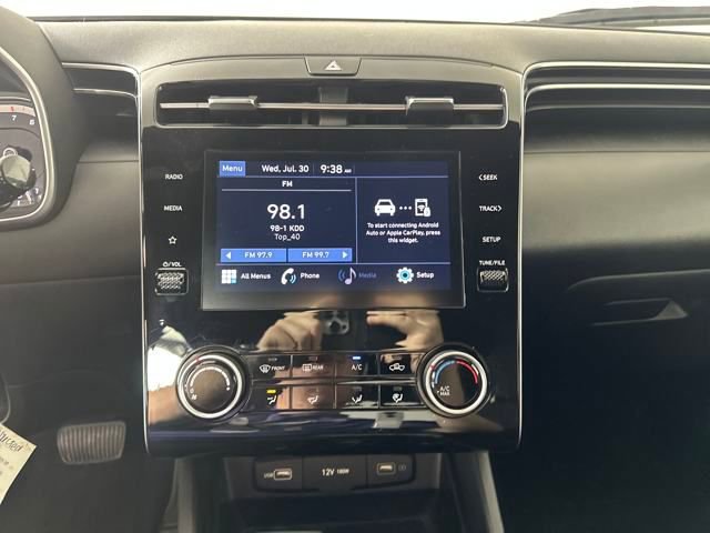 Used 2024 Hyundai Santa Cruz SE image 21