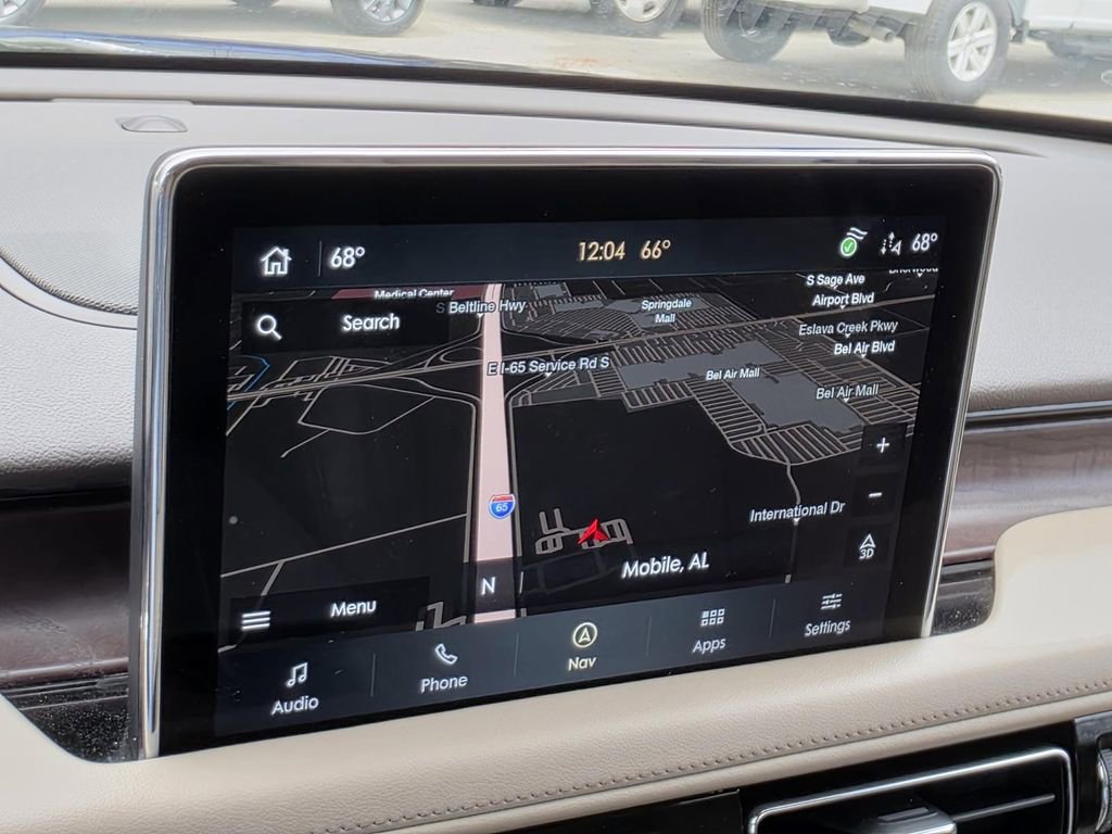 Used 2022 Lincoln Aviator Grand Touring w/ Elements Package Plus image 18