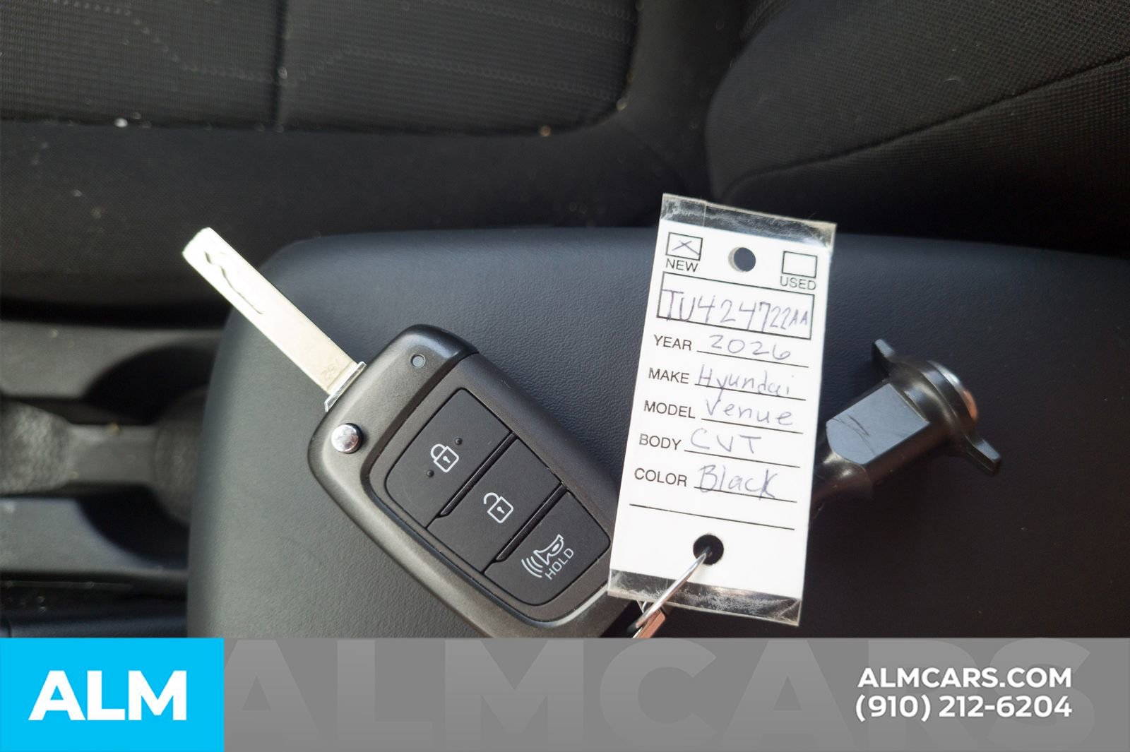 Used 2026 Hyundai Venue SE FWD image 17