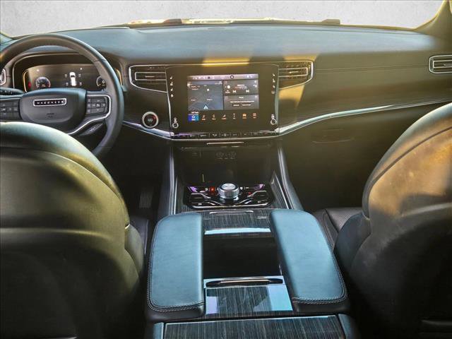 Used 2022 Jeep Wagoneer Series III w/ Premium Group I image 18