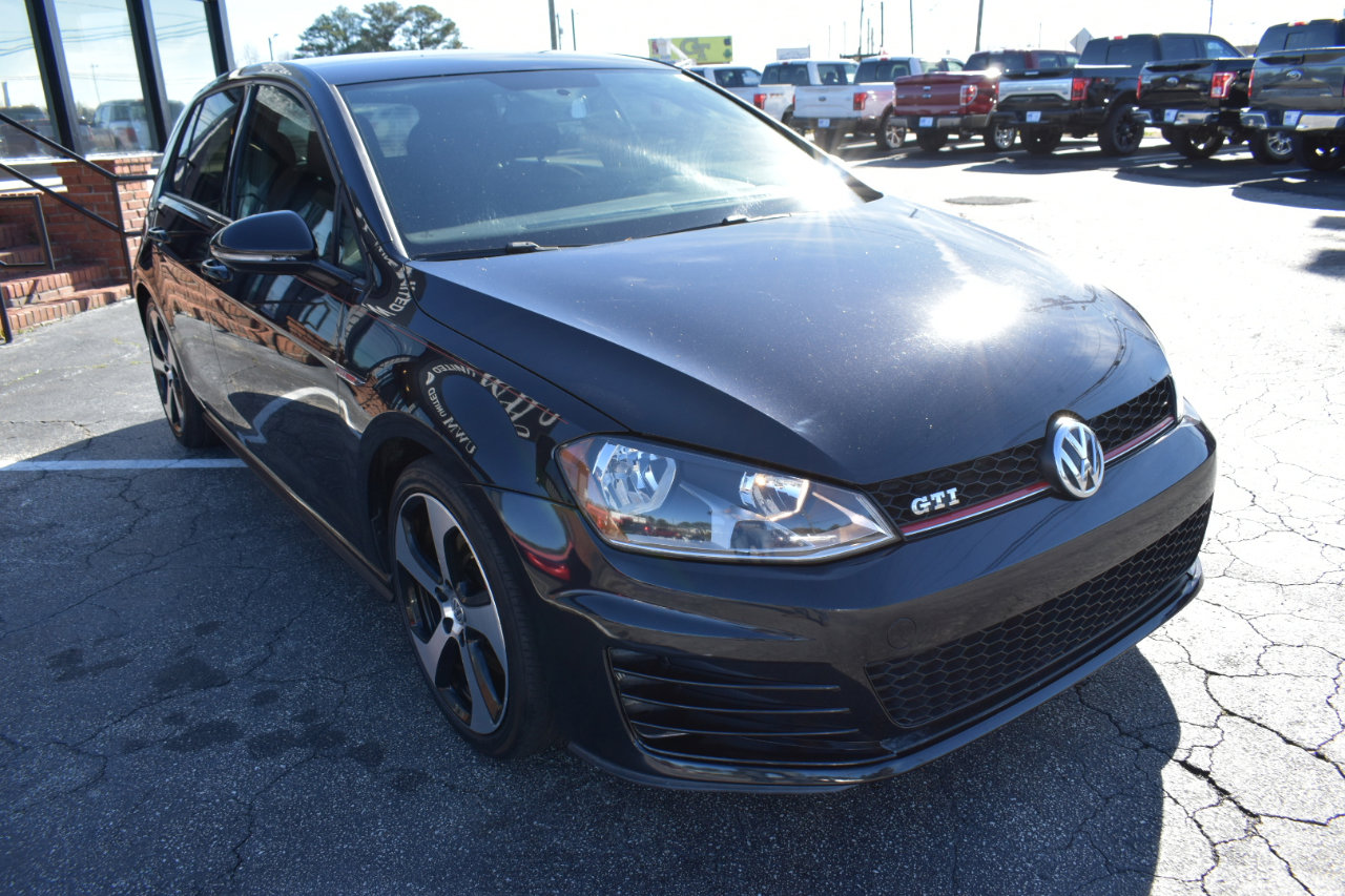 Used 2017 Volkswagen GTI S image 4