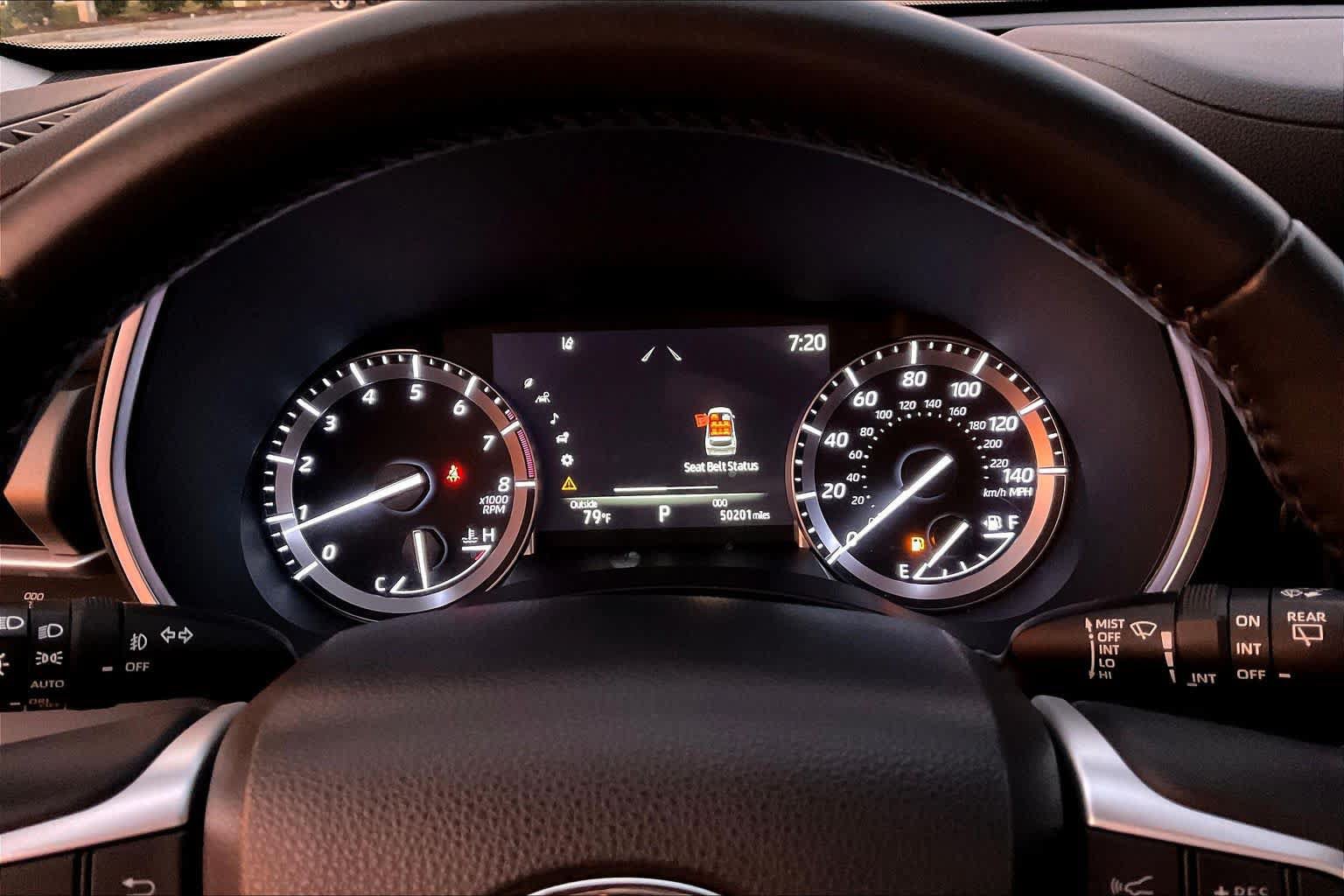 Used 2022 Toyota Highlander XLE FWD image 26
