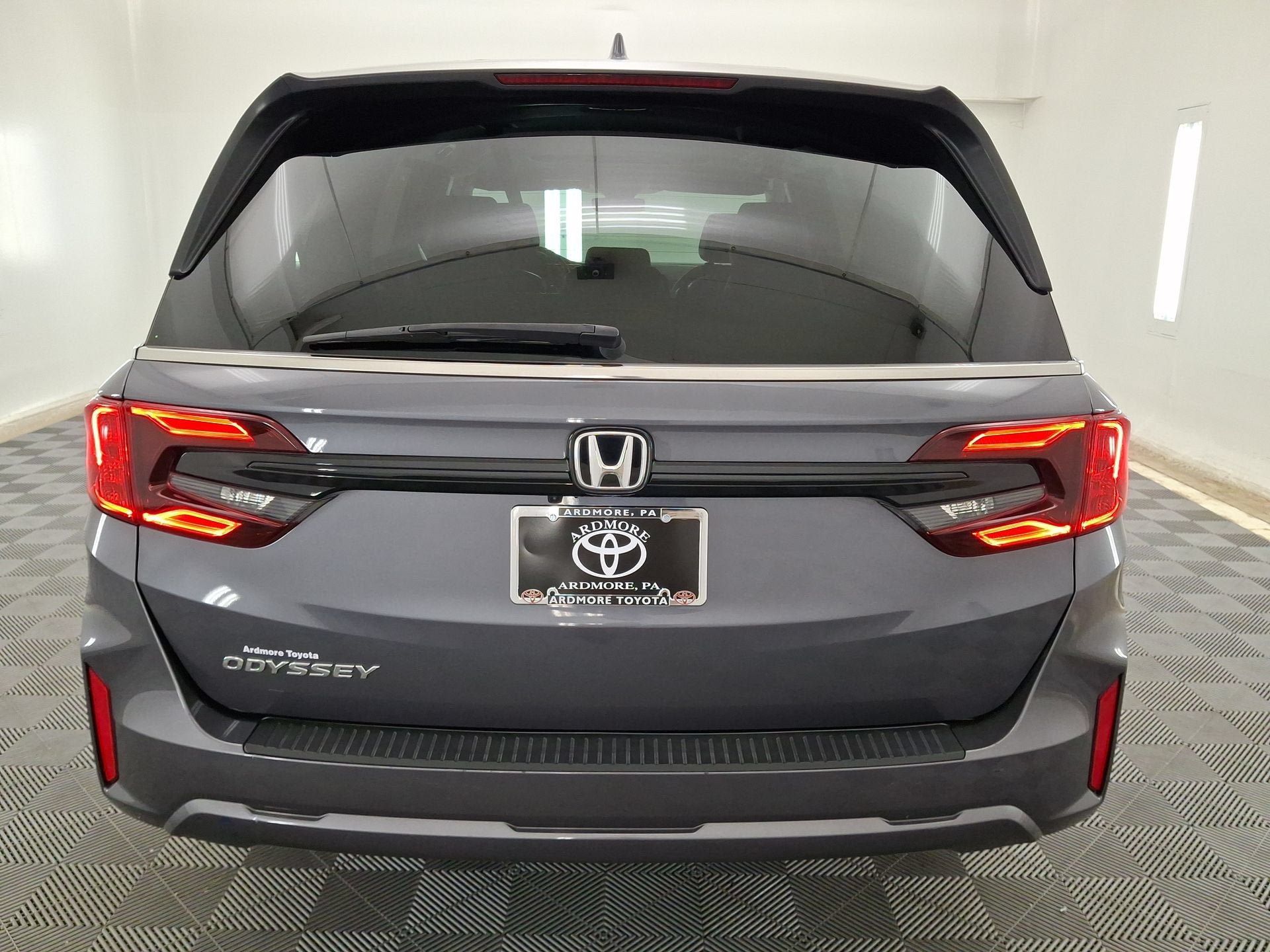 Used 2025 Honda Odyssey EX-L image 23