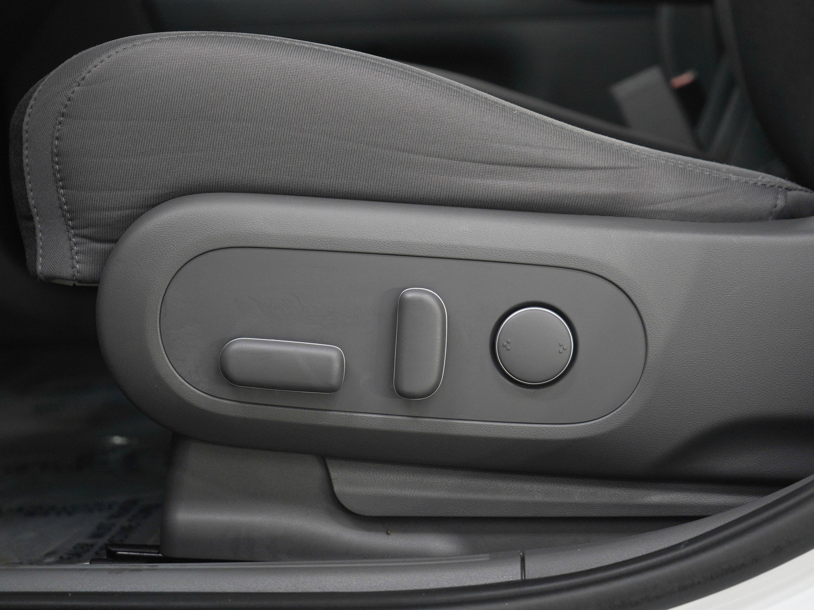 Certified 2024 Hyundai Ioniq 5 SEL AWD/4WD image 20