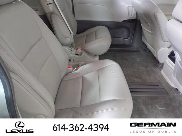 Used 2015 Toyota Sienna XLE FWD image 20