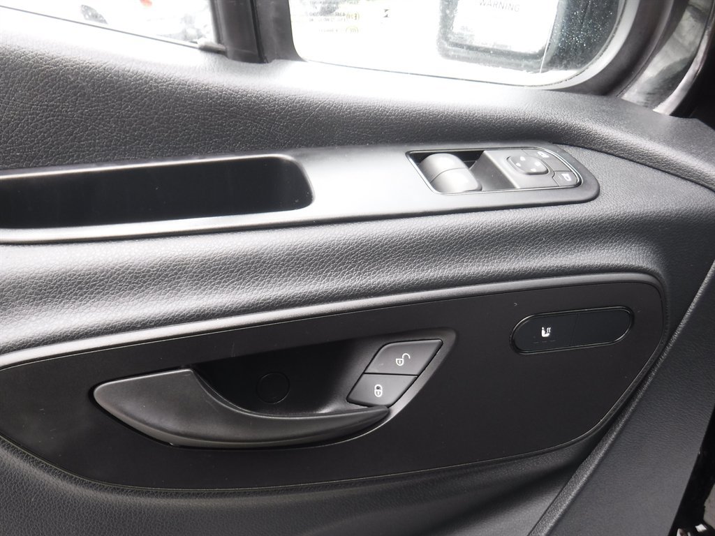 Used 2024 Mercedes-Benz Sprinter 2500 image 14