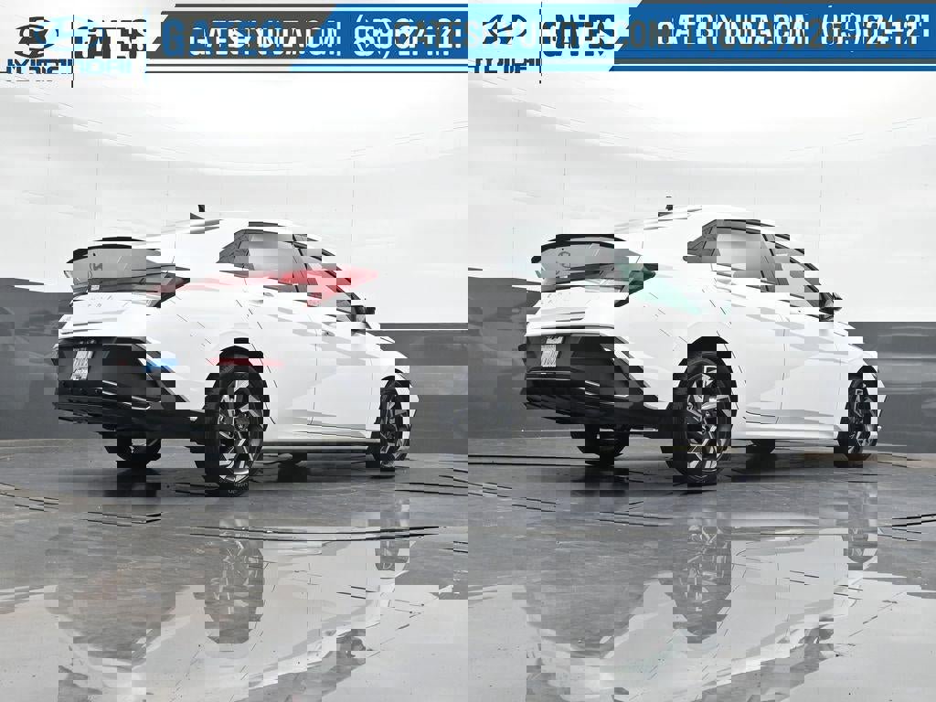New 2025 Hyundai Elantra Sport image 40