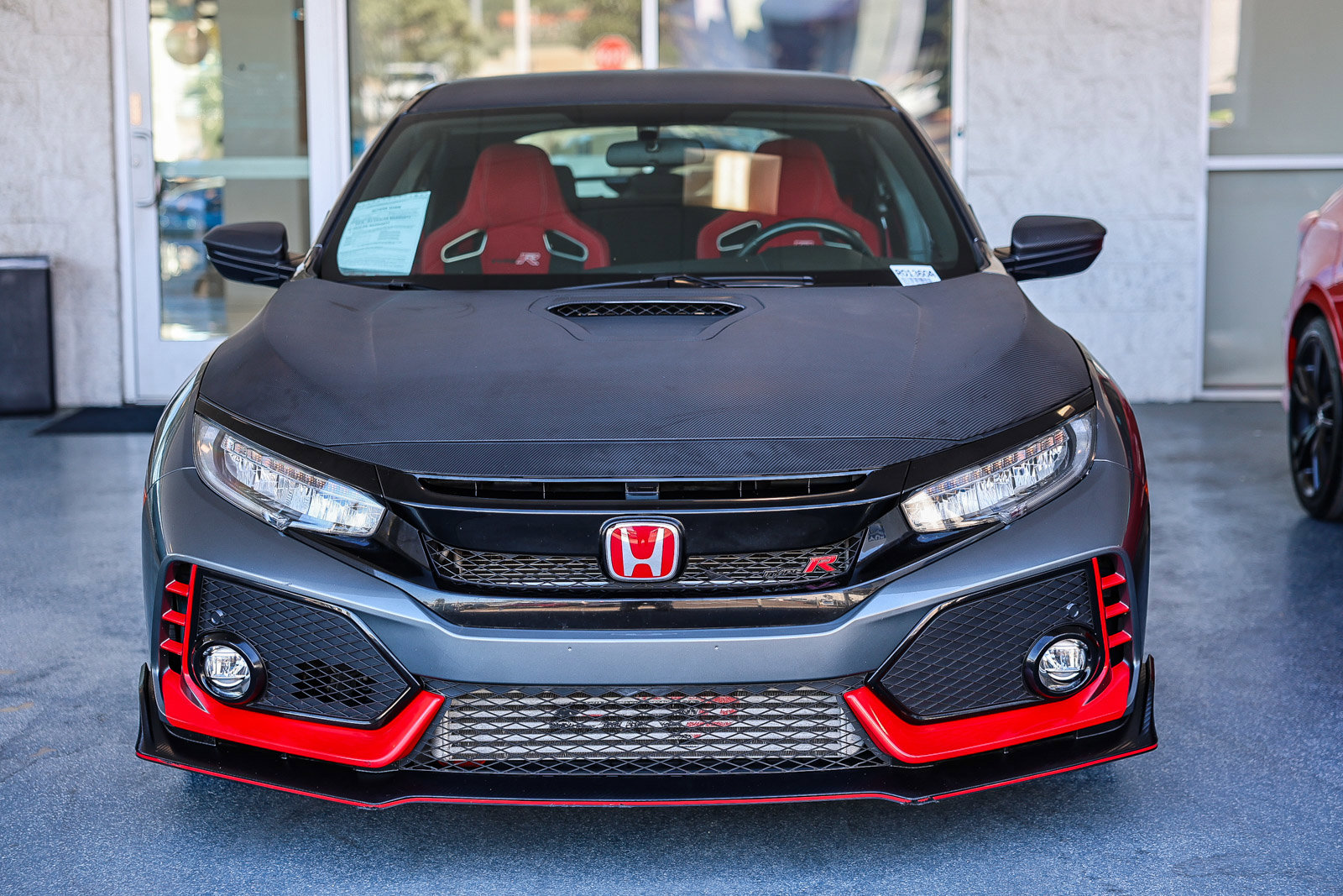 Used 2018 Honda Civic Type R image 2
