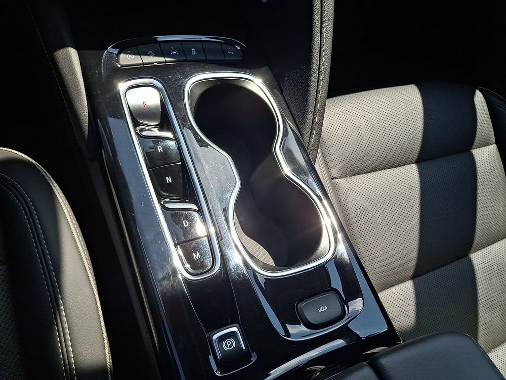 Used 2023 Buick Envision Essence AWD/4WD image 25