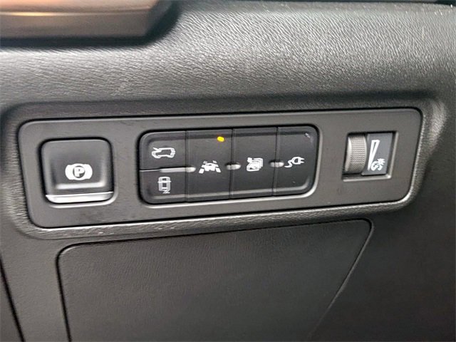 Used 2024 GMC Hummer EV 3X w/ LPO, Sport Package image 31