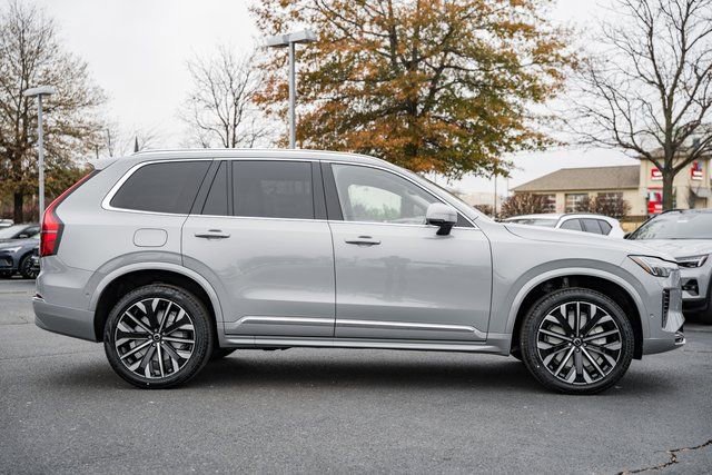 New 2026 Volvo XC90 B6 Plus w/ Protection Package Premier image 3