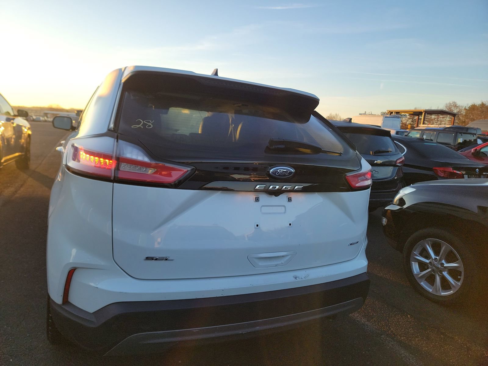 Used 2022 Ford Edge SEL w/ Convenience Package image 4