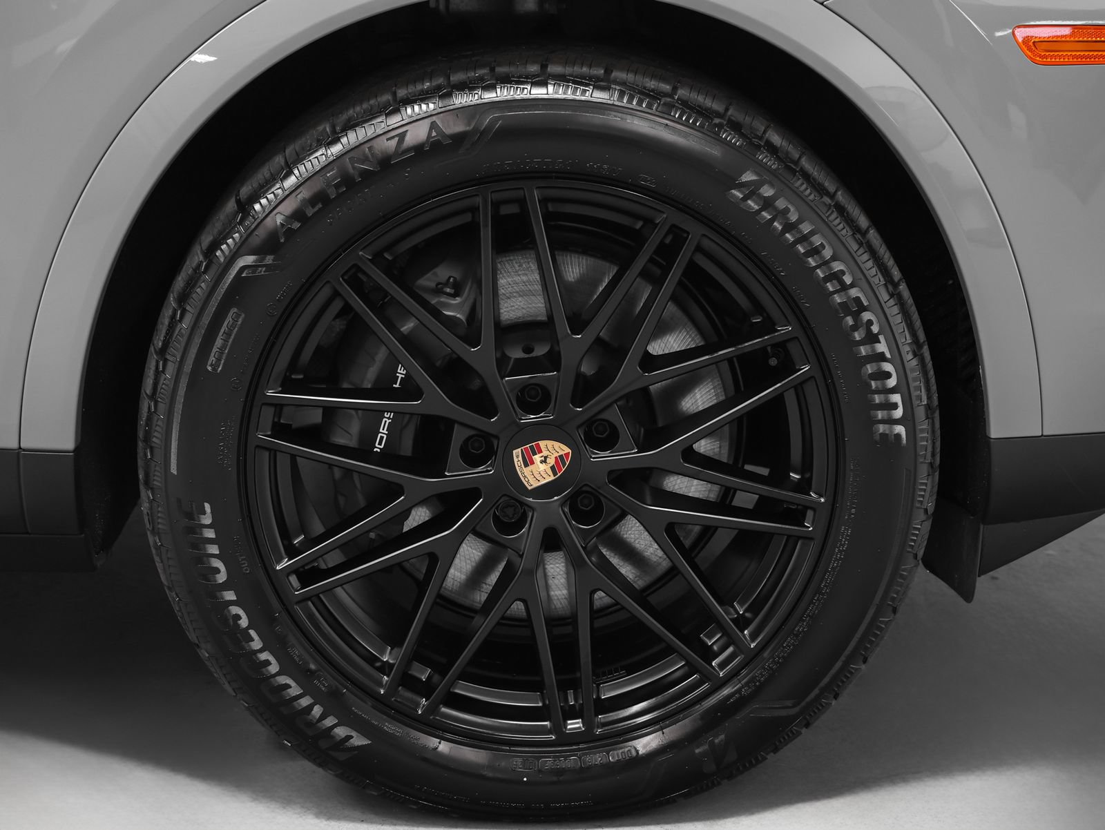 New 2026 Porsche Cayenne Coupe AWD/4WD image 15