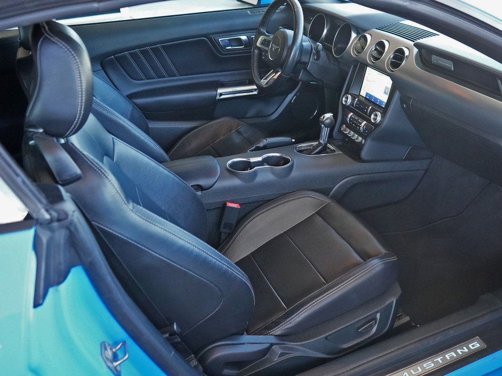 Used 2023 Ford Mustang Premium RWD image 29