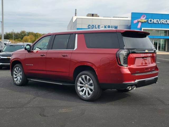 New 2026 Chevrolet Suburban Premier image 3