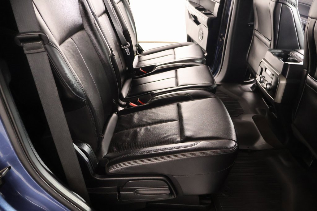 Used 2020 Ford Expedition XLT w/ Equipment Group 201A image 14