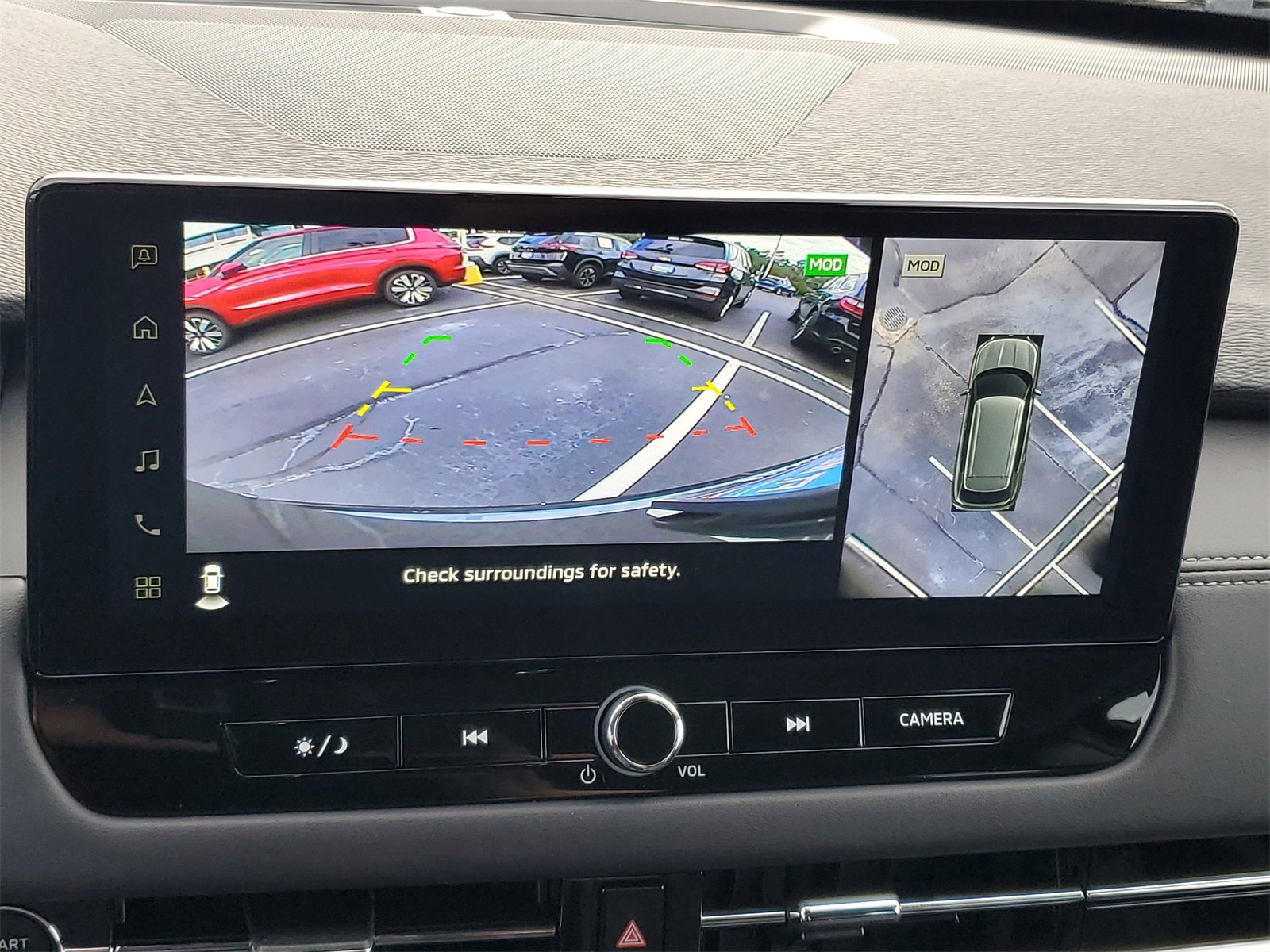New 2025 Mitsubishi Outlander SE image 16