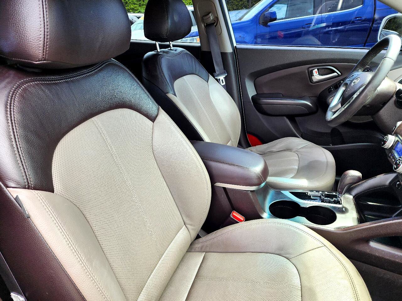 Used 2013 Hyundai Tucson Limited image 24