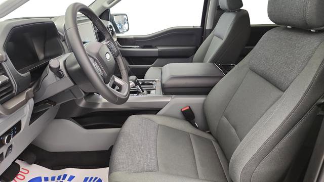 New 2025 Ford F150 Lightning XLT image 10