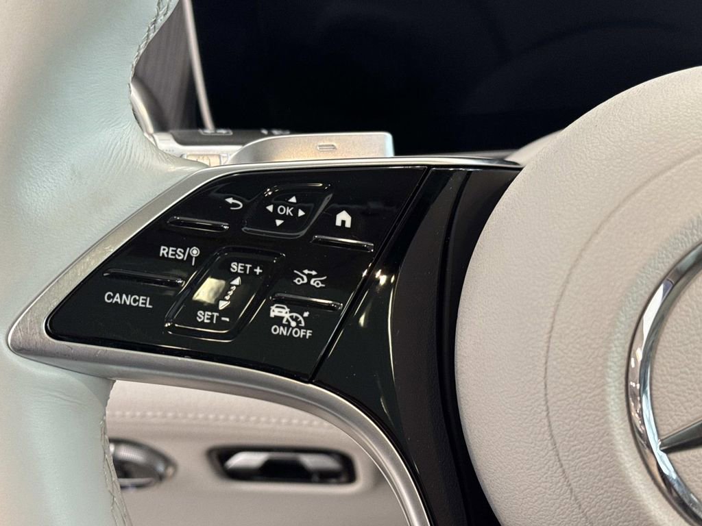 Used 2023 Mercedes-Benz EQS 450+ SUV image 23