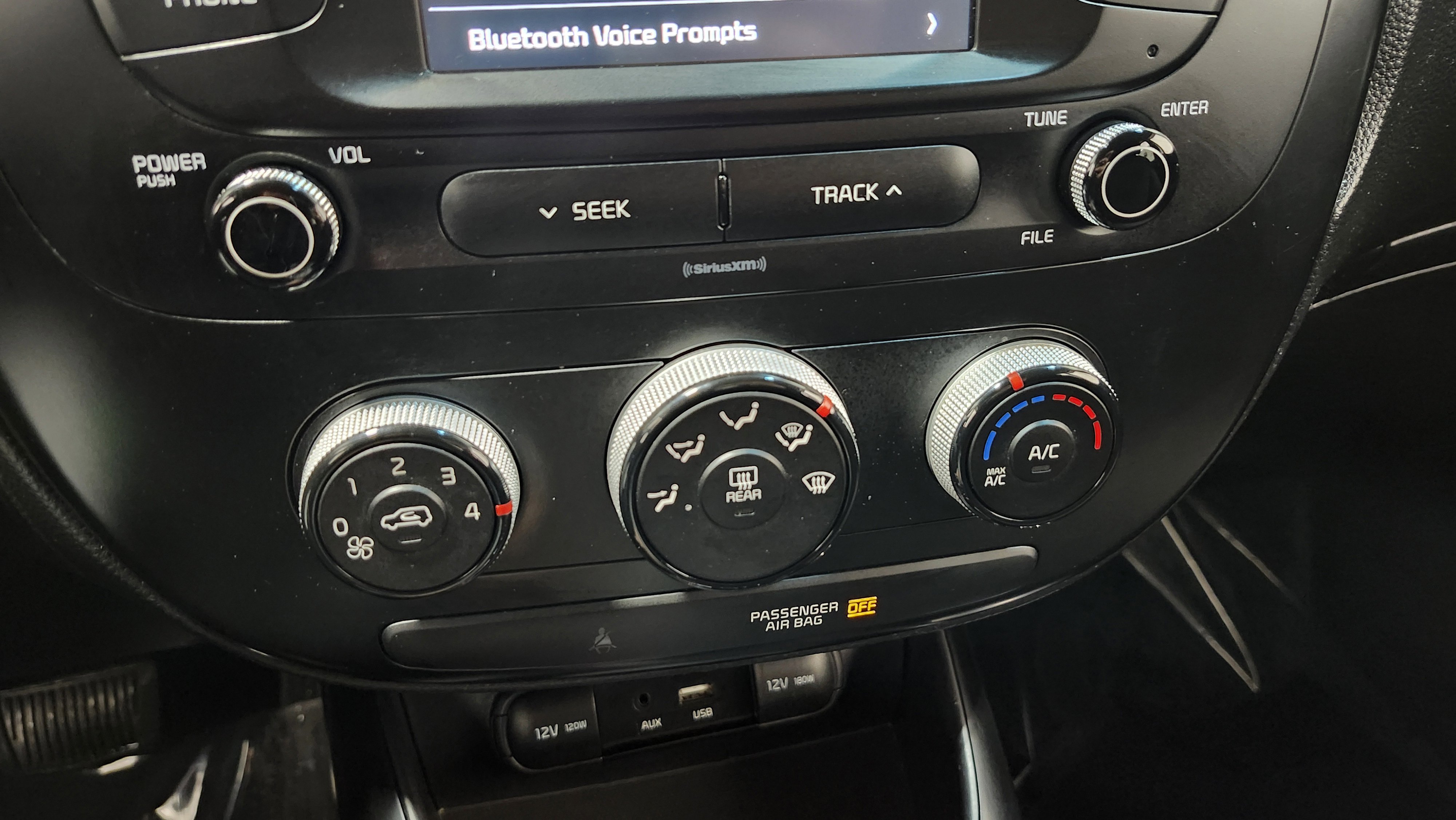 Used 2019 Kia Soul image 27