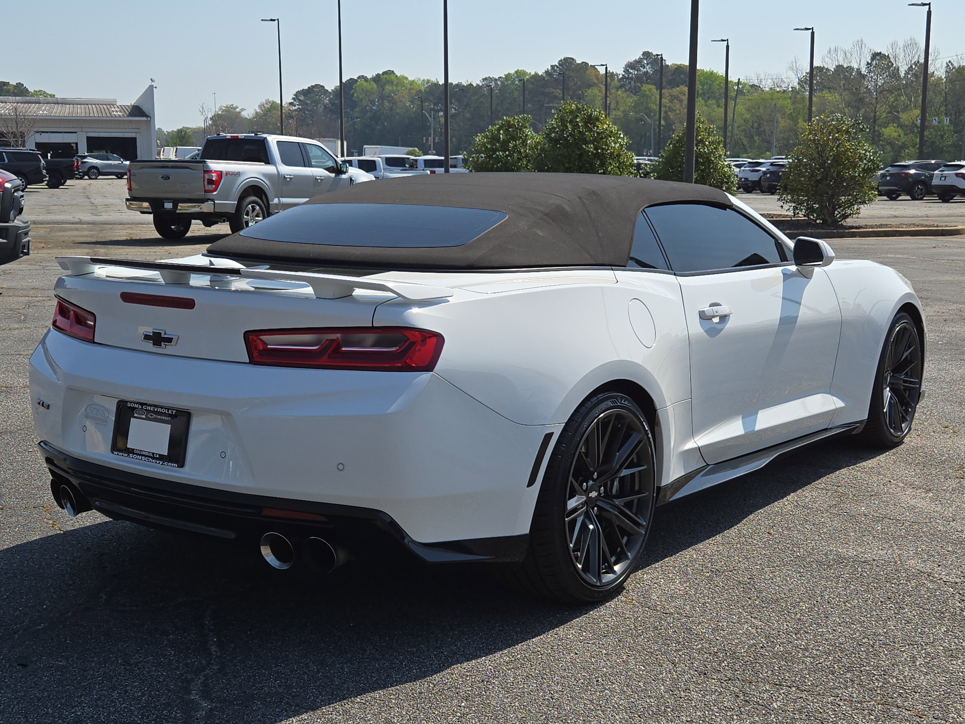 Used 2017 Chevrolet Camaro ZL1 image 8