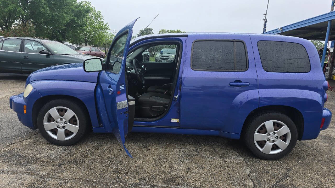 Used 2008 Chevrolet HHR LS FWD image 3