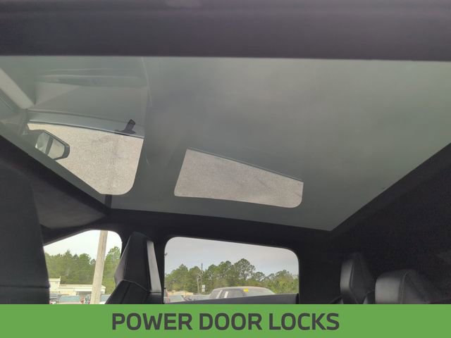 Used 2024 Tesla Cybertruck AWD Crew Cab image 13