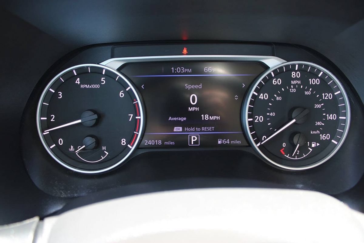 Used 2024 Nissan Sentra SR FWD image 12