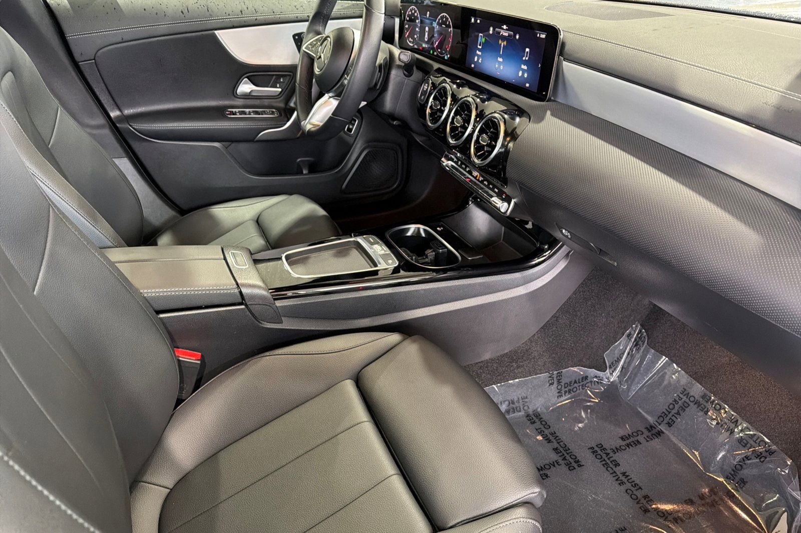 Certified 2025 Mercedes-Benz CLA 250 4MATIC image 15