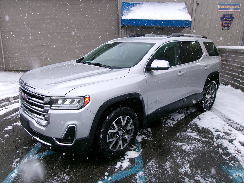 Used 2020 GMC Acadia SLE w/ Driver Convenience Package