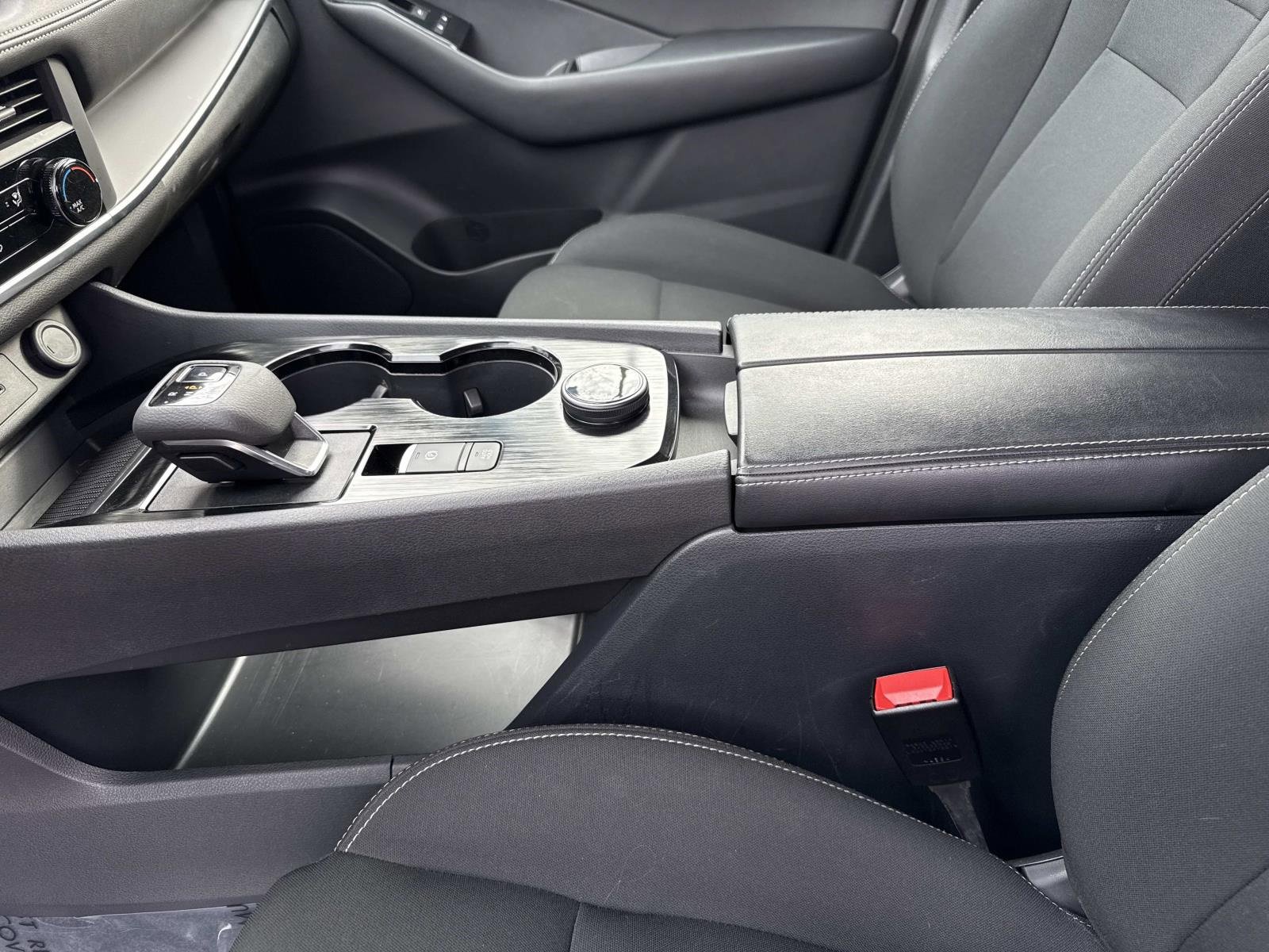 Certified 2025 Nissan Rogue S image 20