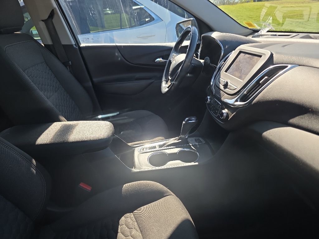 Used 2020 Chevrolet Equinox LT AWD/4WD image 4