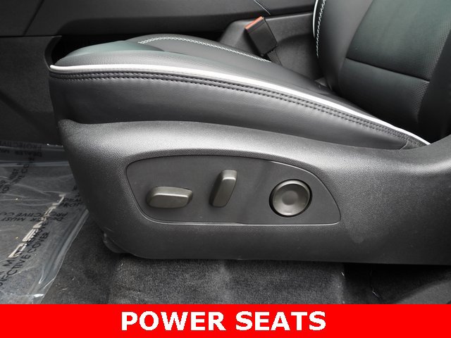 Used 2025 GMC Acadia Denali w/ Super Cruise Package image 21